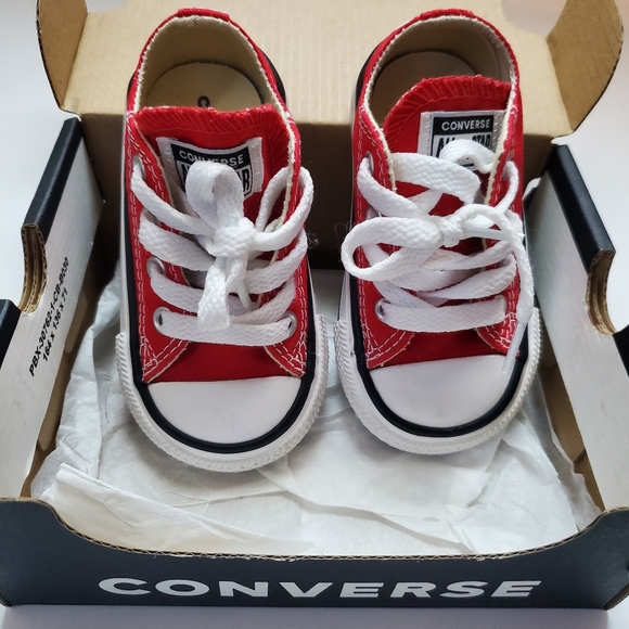 Red Converse - Infant Size 4 - Picture 3 of 5